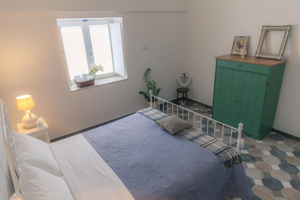 Marinella Suite Home Locorotondo Pokoj fotografie