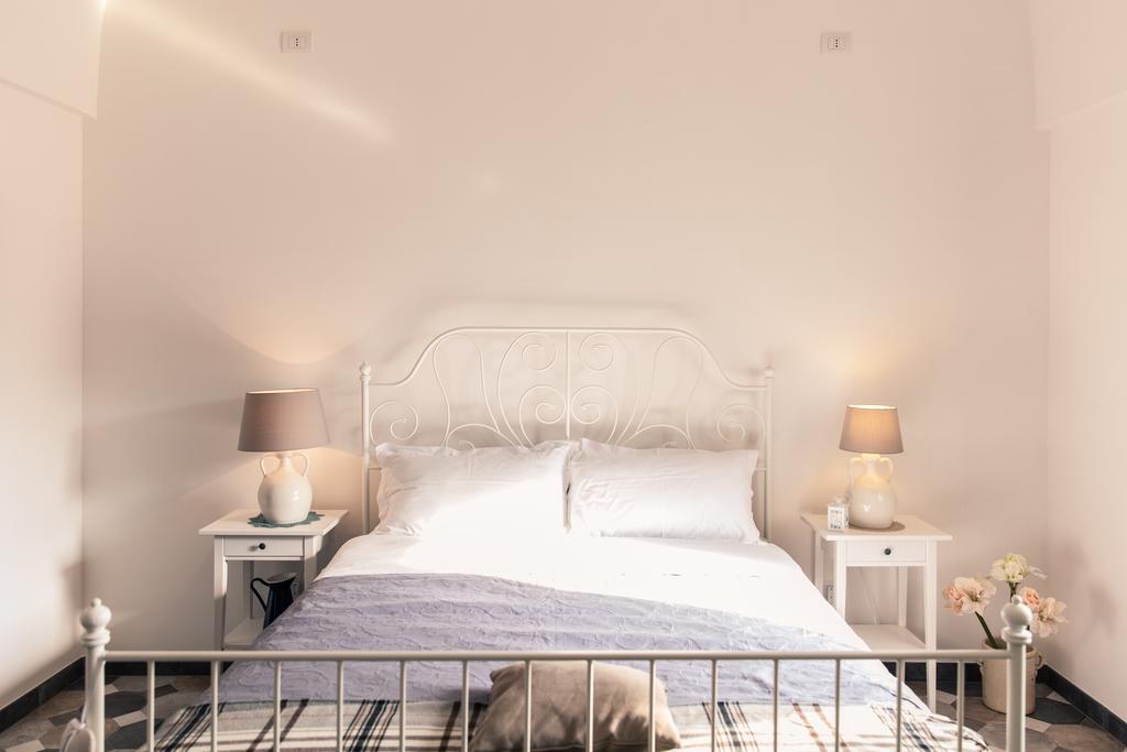 Marinella Suite Home Locorotondo Pokoj fotografie